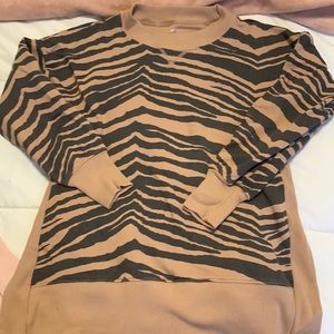 aerie tiger print crewneck